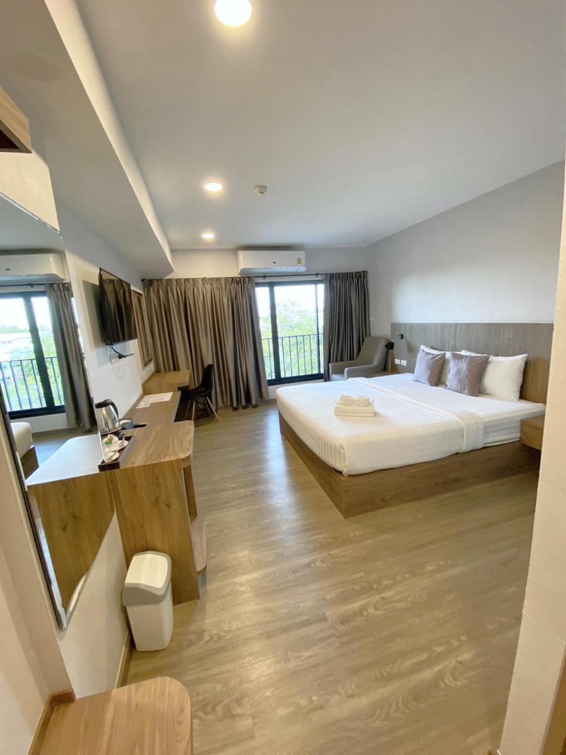 Nakara Hotel, 우본라차타니 외부 사진