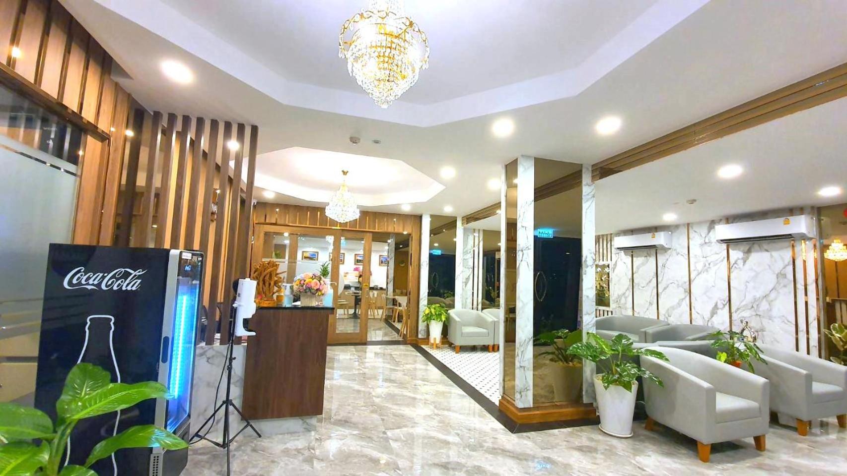 Nakara Hotel, 우본라차타니 외부 사진